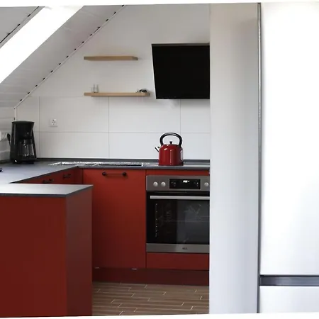 Exklusive, Moderne Ferienwohnung 75 M Im Og1 Fur 4 Personen Mit Balkon, Ruhig, Aber Doch Nah Am Wasser Grömitz